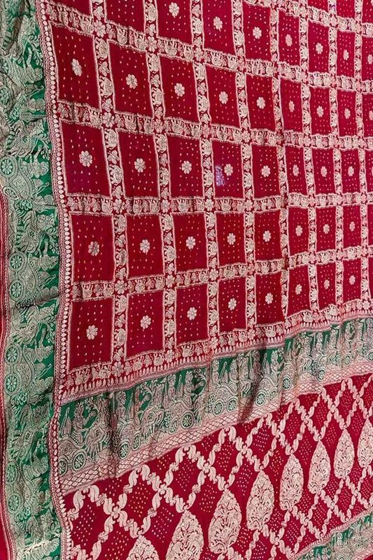 Pure Elegance: Red Banarasi Bandhani Georgette Saree - A Stunning Masterpiece - Luxurion World