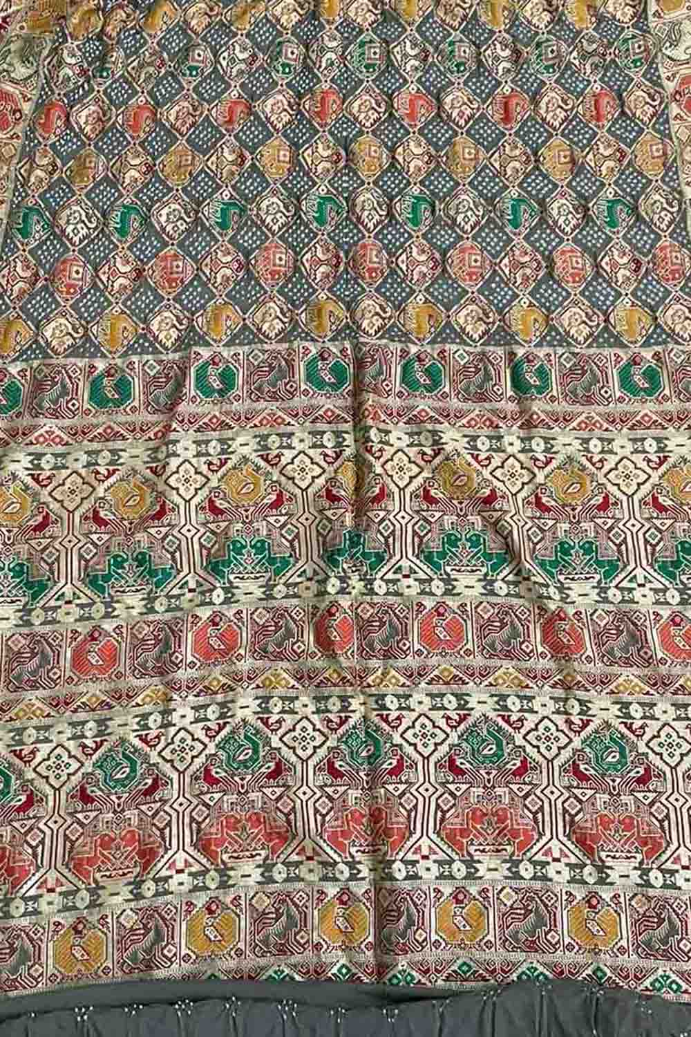 Grey Banarasi Bandhani Pure Georgette Saree - Luxurion World