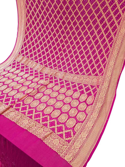 Pink Banarasi Bandhani Handloom Pure Georgette Saree - Luxurion World
