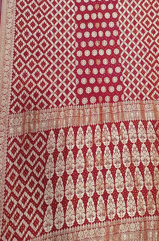 Red Banarasi Bandhani Pure Georgette Saree - Luxurion World