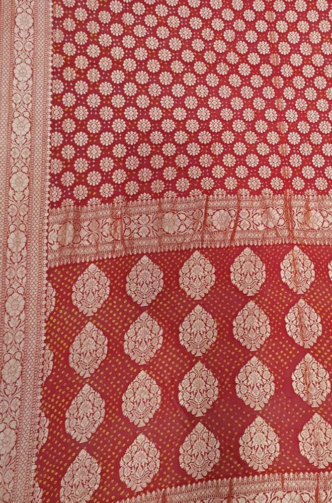 Red Banarasi Bandhani Pure Georgette Saree - Luxurion World