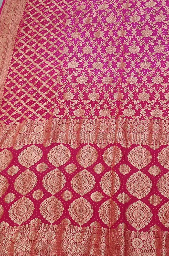 Red Banarasi Bandhani Pure Georgette Saree - Luxurion World