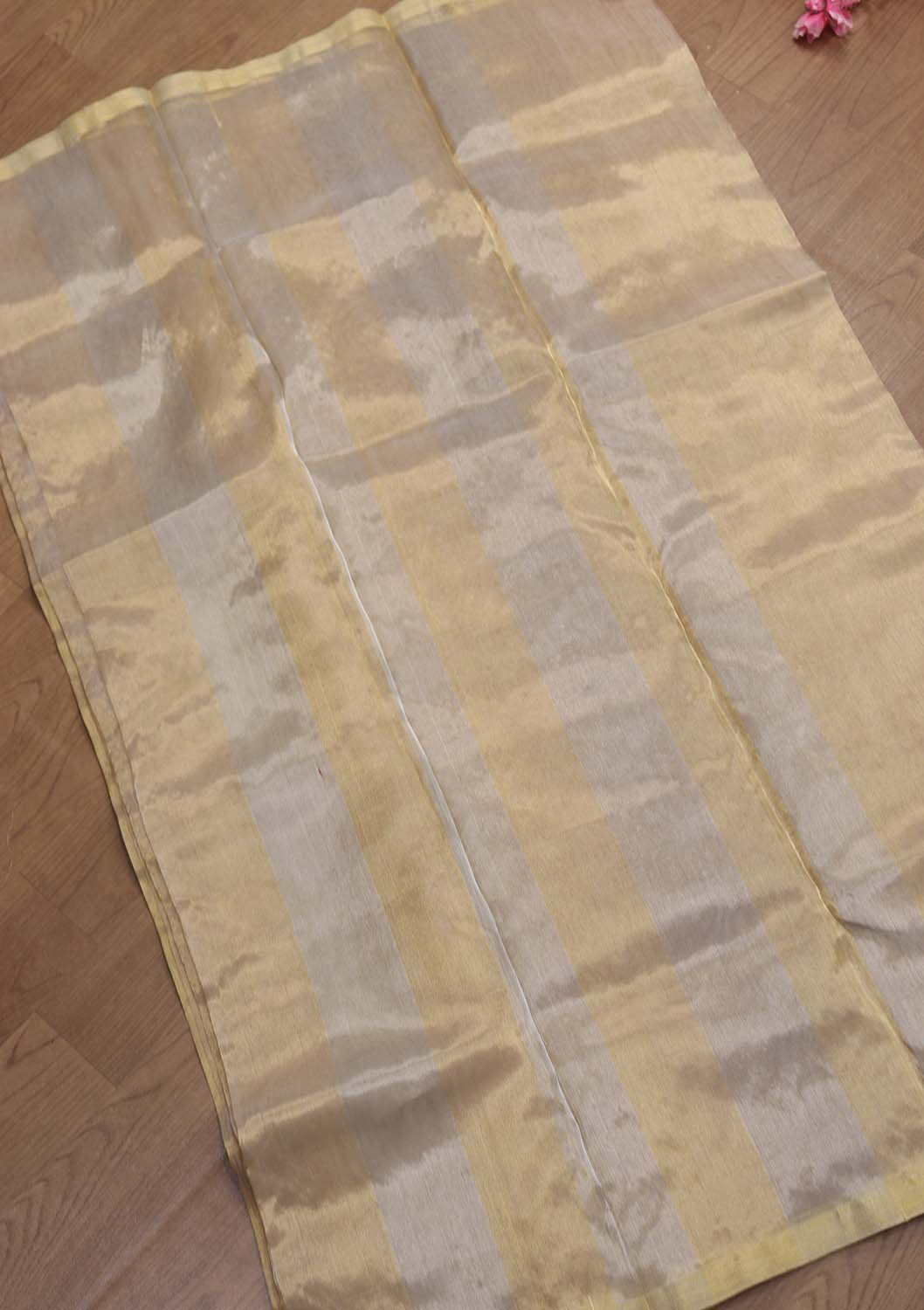 Golden Chanderi Handloom Tissue Silk Saree - Luxurion World
