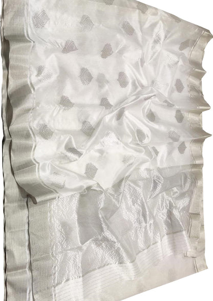 Off White Chanderi Handloom Pure Silk Saree - Luxurion World