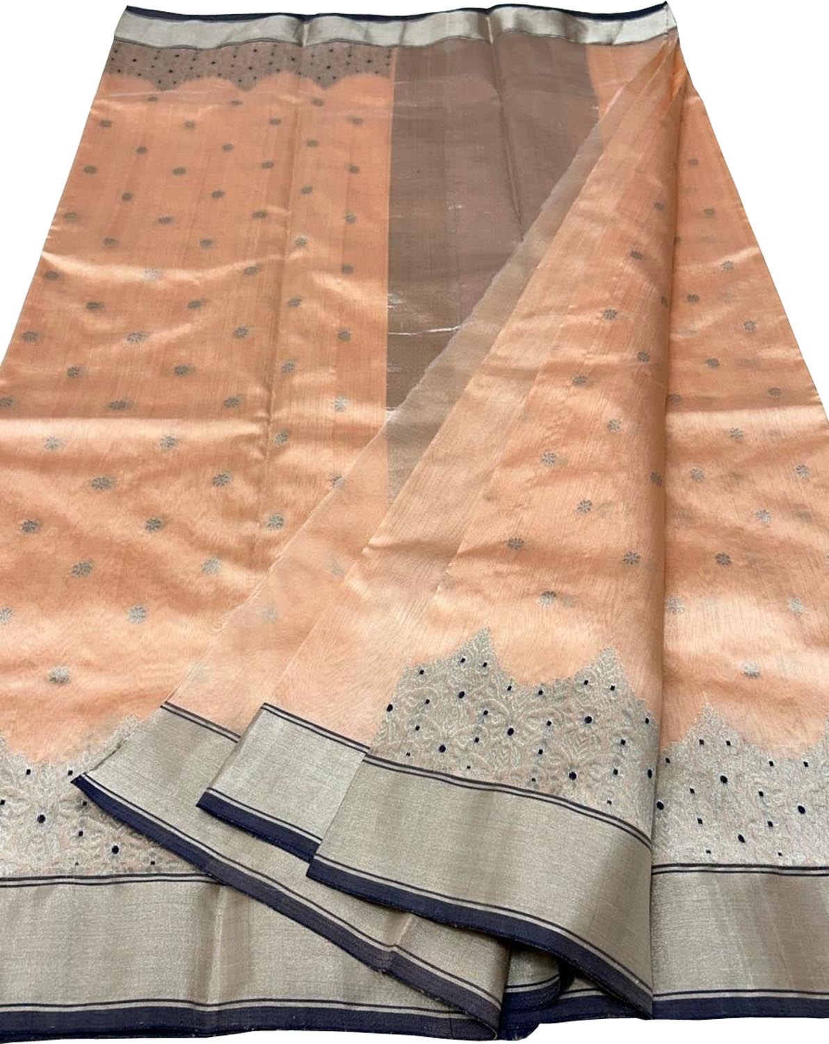 Elegant Pastel Chanderi Handloom Silk Saree: A Timeless Classic - Luxurion World