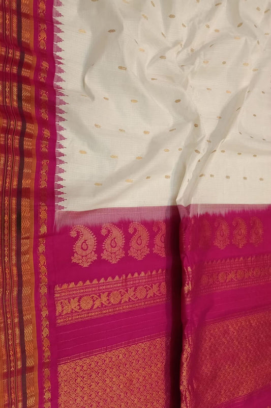Off White Gadwal Handloom Sico Saree - Luxurion World