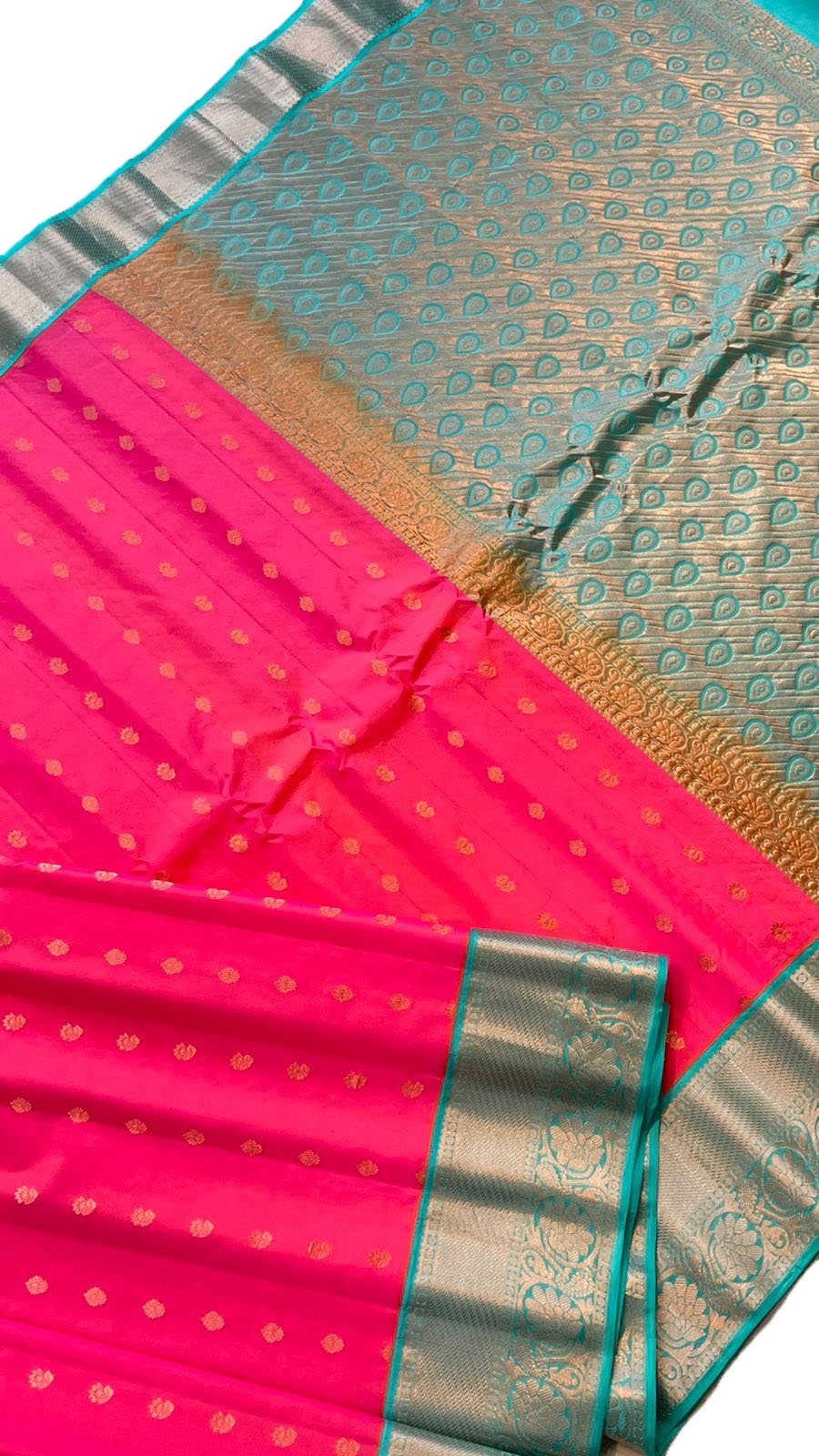 Pink Handloom Gadwal Pure Silk Saree - Luxurion World