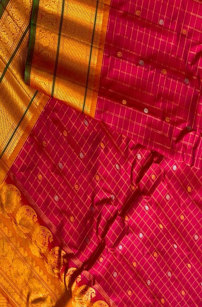 Pink Handloom Gadwal Pure Silk Saree - Luxurion World