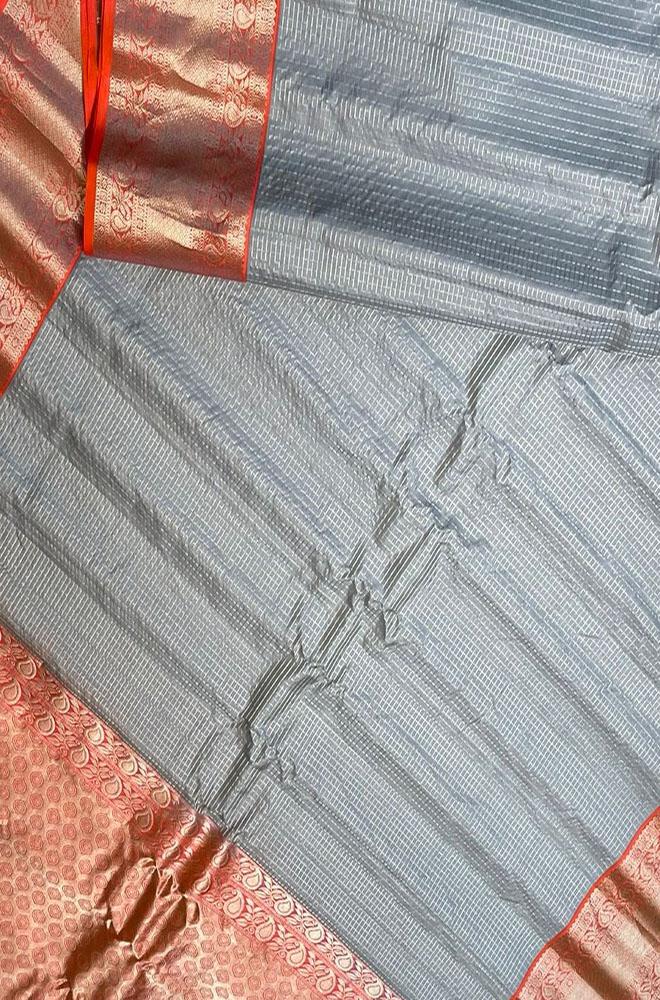 Grey Handloom Gadwal Pure Silk Saree - Luxurion World