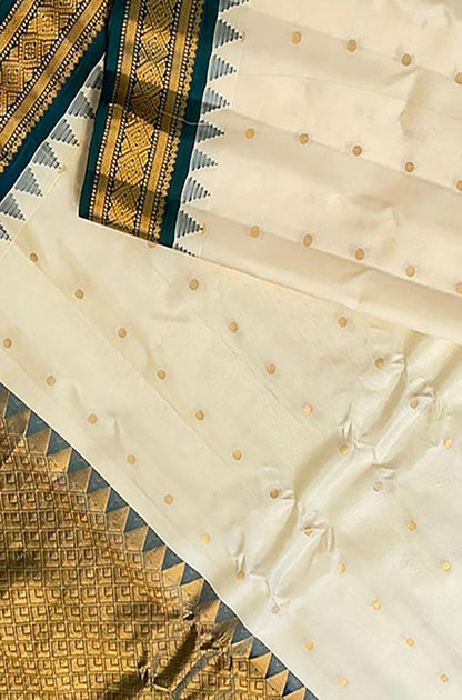 Off White Handloom Gadwal Pure Silk Saree - Luxurion World
