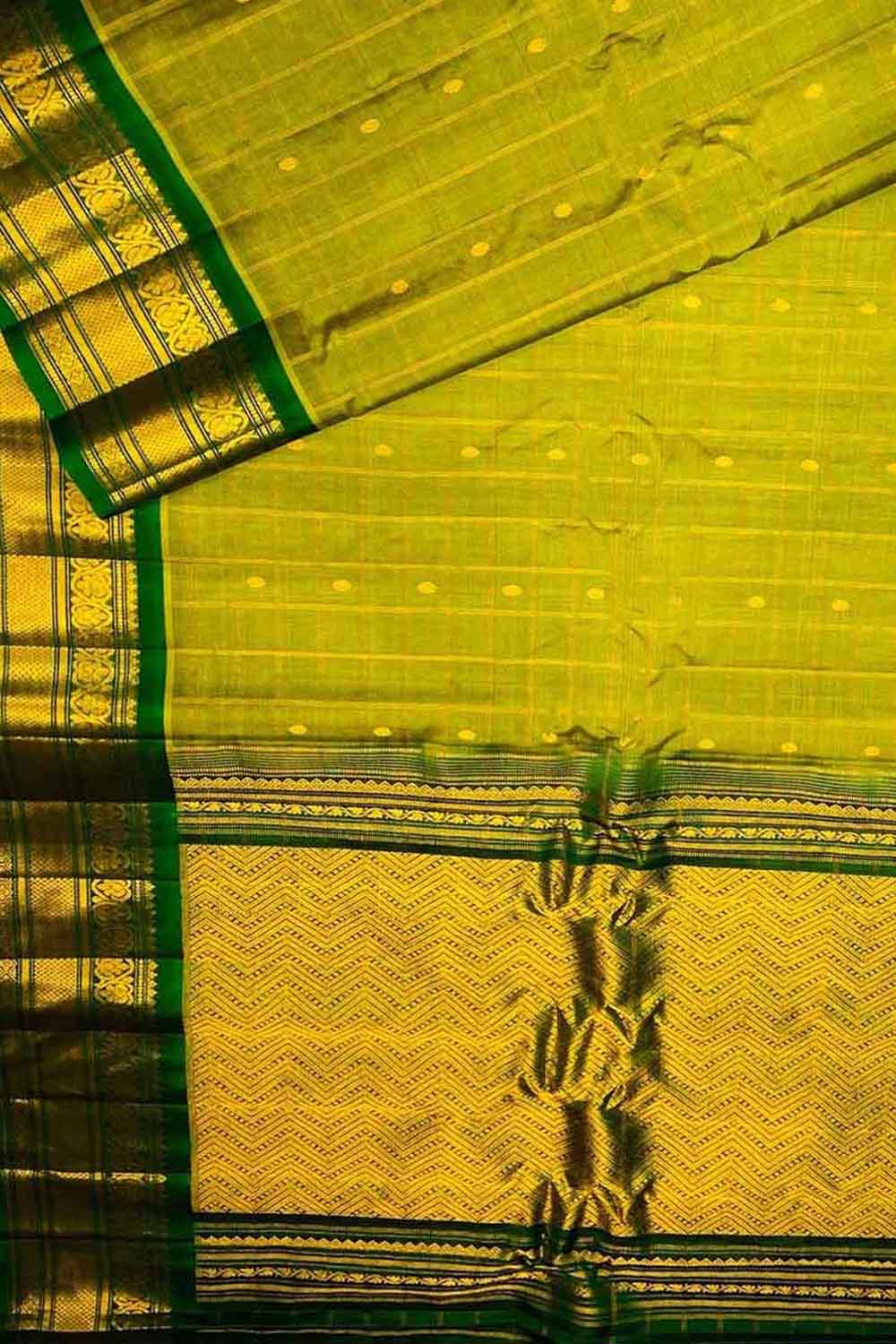 Green Gadwal Handloom Sico Saree - Luxurion World