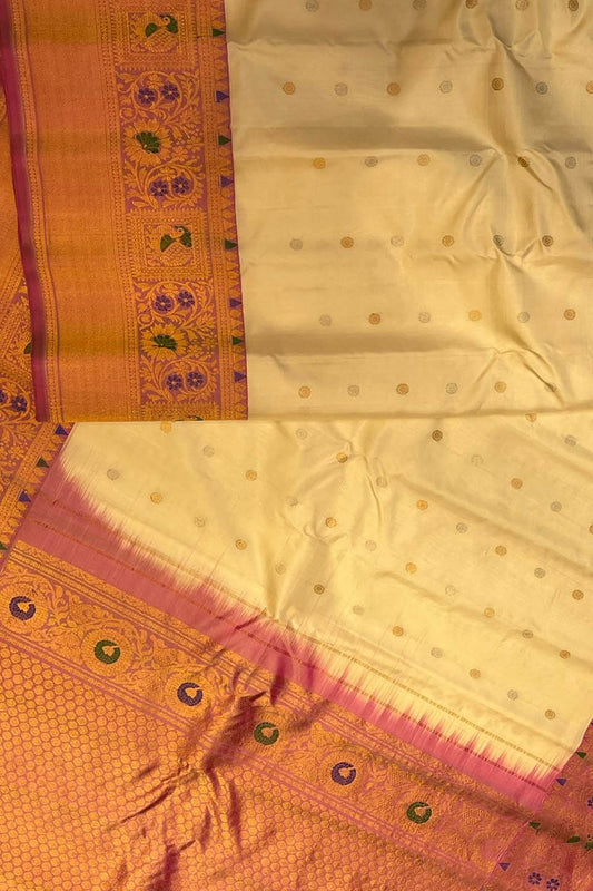 Pastel Gadwal Handloom Pure Silk Saree - Luxurion World