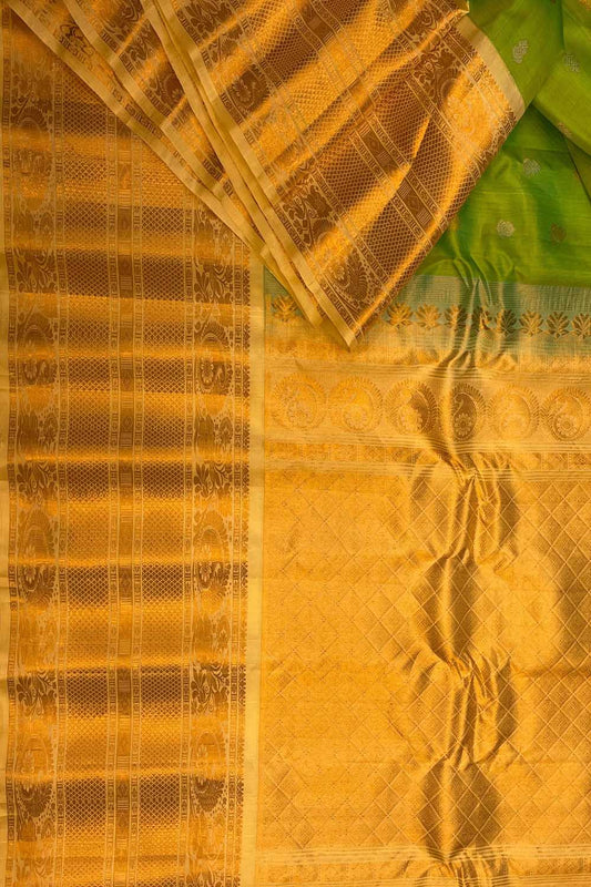 Green Gadwal Handloom Pure Silk Saree - Luxurion World