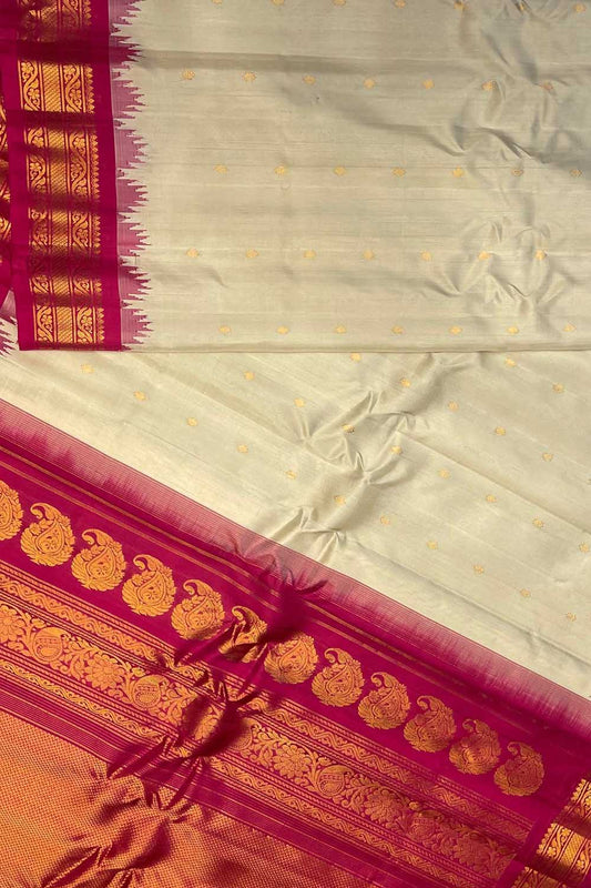 Off White Gadwal Handloom Pure Silk Saree - Luxurion World