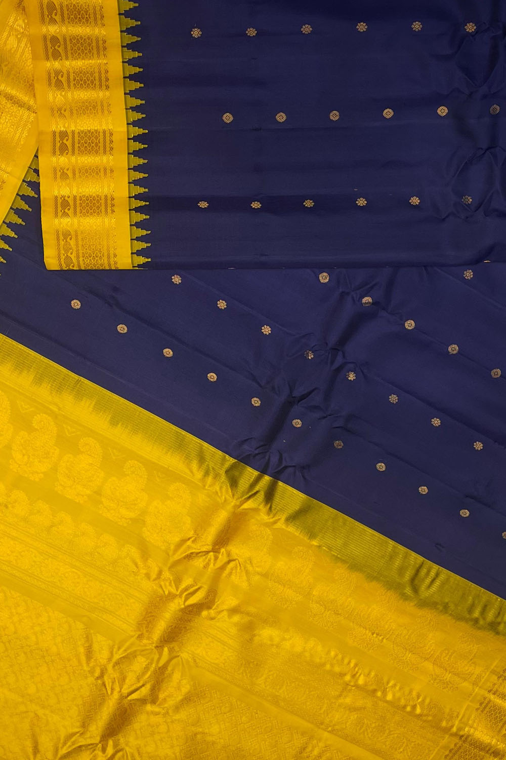 Blue Gadwal Handloom Pure Silk Saree - Luxurion World
