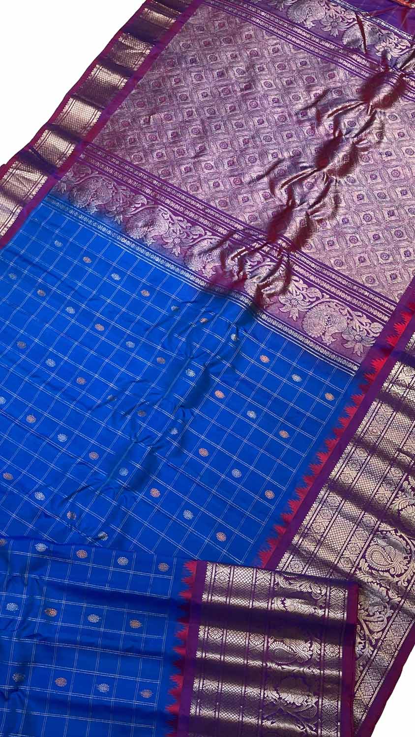 Exquisite Blue Gadwal Handloom Pure Silk Saree: A Timeless Elegance - Luxurion World