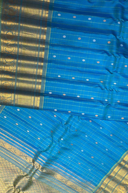 Exquisite Blue Gadwal Handloom Silk Saree: A Timeless Elegance - Luxurion World