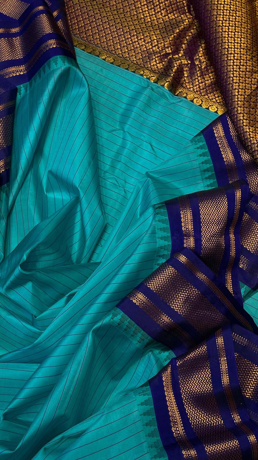 Blue Gadwal Handloom Pure Silk Saree - Luxurion World