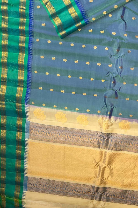 Exquisite Blue Gadwal Handloom Pure Silk Saree: Timeless Elegance - Luxurion World