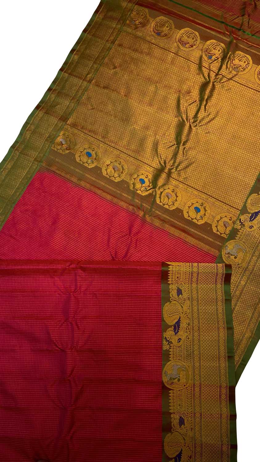 Exquisite Red Gadwal Handloom Pure Silk Saree: Timeless Elegance - Luxurion World
