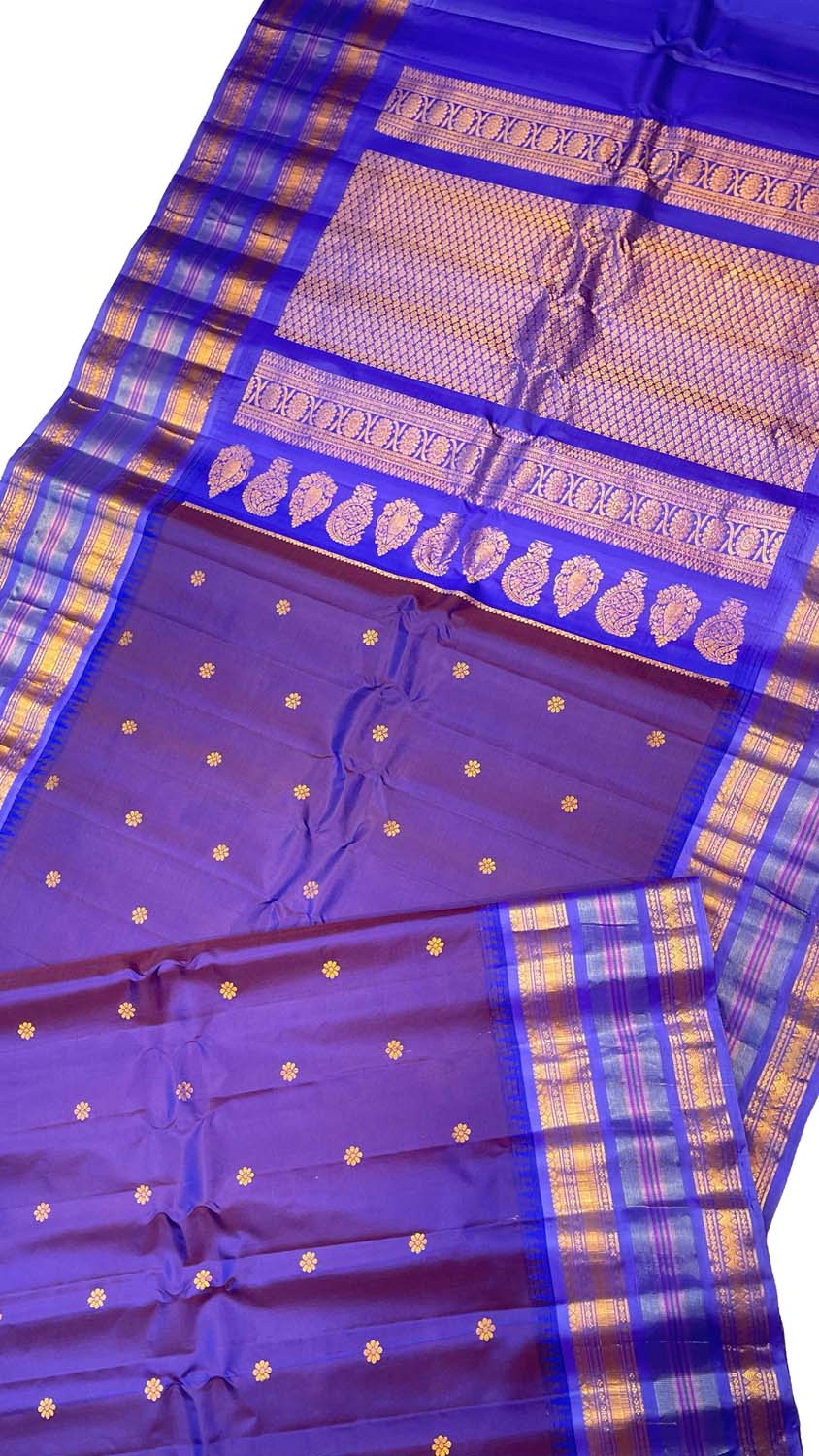 Elegant Purple Gadwal Handloom Pure Silk Saree: A Timeless Classic - Luxurion World