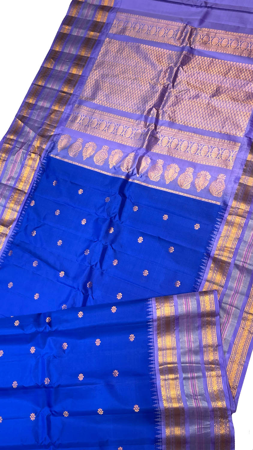Exquisite Blue Gadwal Handloom Pure Silk Saree: Timeless Elegance - Luxurion World