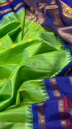 Exquisite Green Gadwal Silk Saree with Temple Border - Luxurion World
