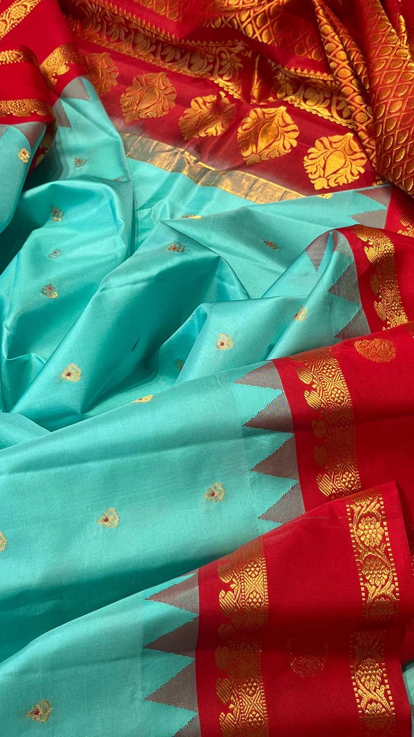 Blue Gadwal Handloom Silk Saree with Temple Border - Luxurion World