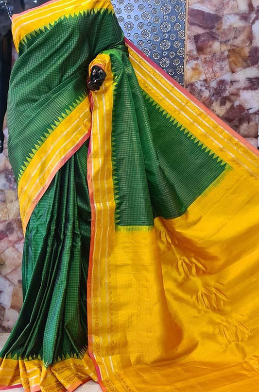 Green Handloom Gadwal Pure Silk Saree - Luxurion World