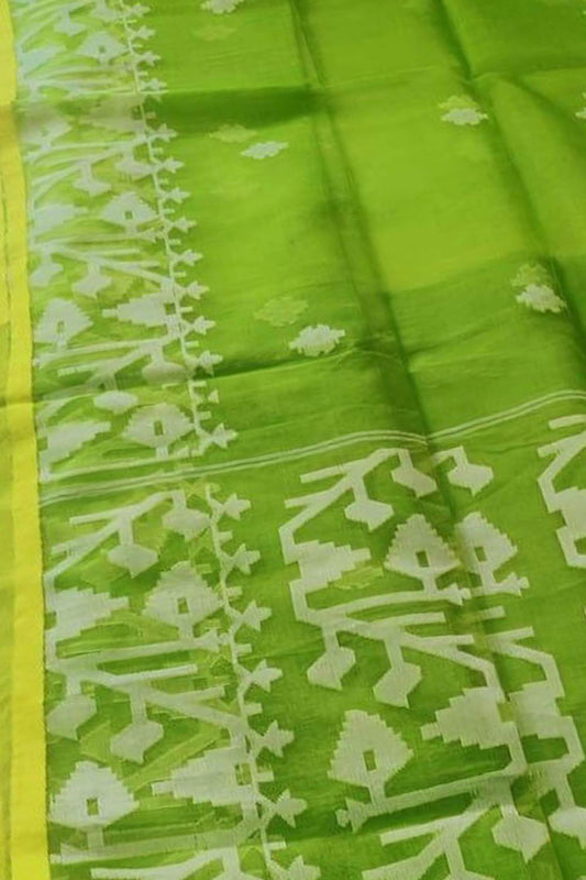 Stunning Green Handloom Jamdani Muslin Saree - Perfect for Any Occasion