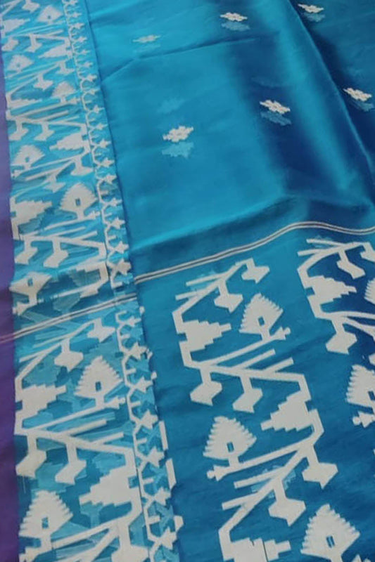 Exquisite Blue Handloom Jamdani Muslin Saree - Perfect for Any Occasion - Luxurion World