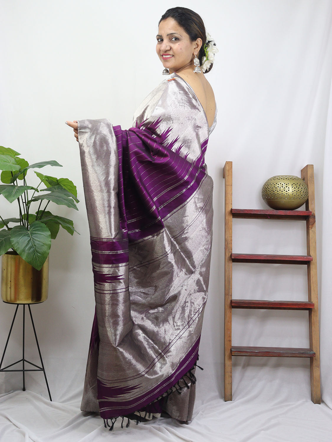 Exquisite Purple Kanjeevaram Handloom Silk Saree - Pure Elegance - Luxurion World