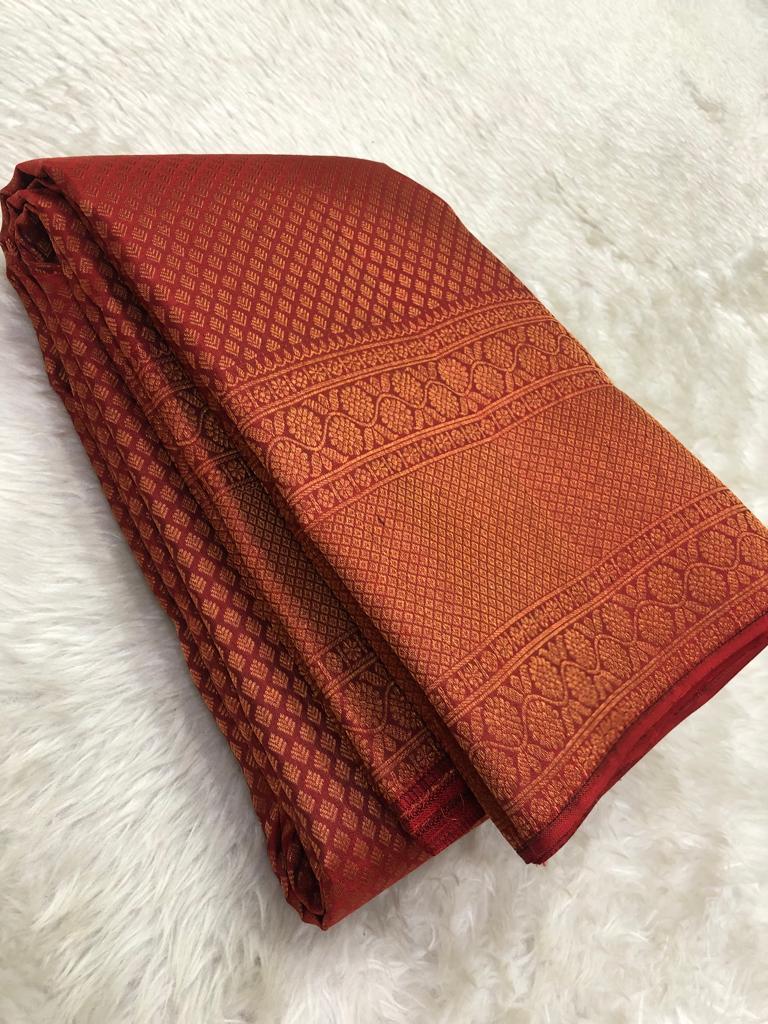 Maroon Handloom Kanjeevaram Pure Silk Saree - Luxurion World