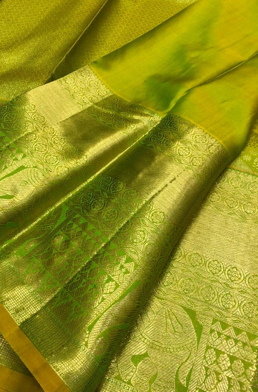 Green Handloom Kanjeevaram Pure Silk Saree - Luxurion World