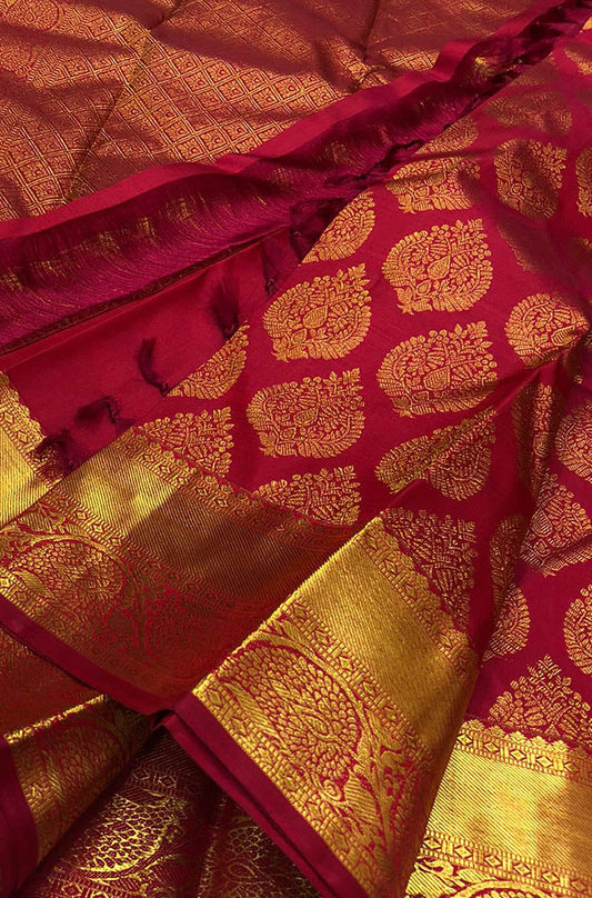 Red Handloom Kanjeevaram Pure Silk Saree - Luxurion World