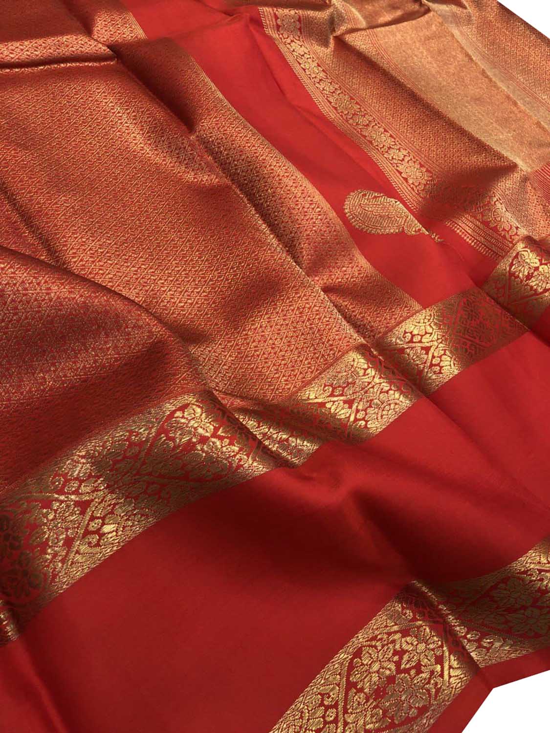 Red Kanjeevaram Handloom Silk Saree - Pure Elegance for Any Occasion - Luxurion World