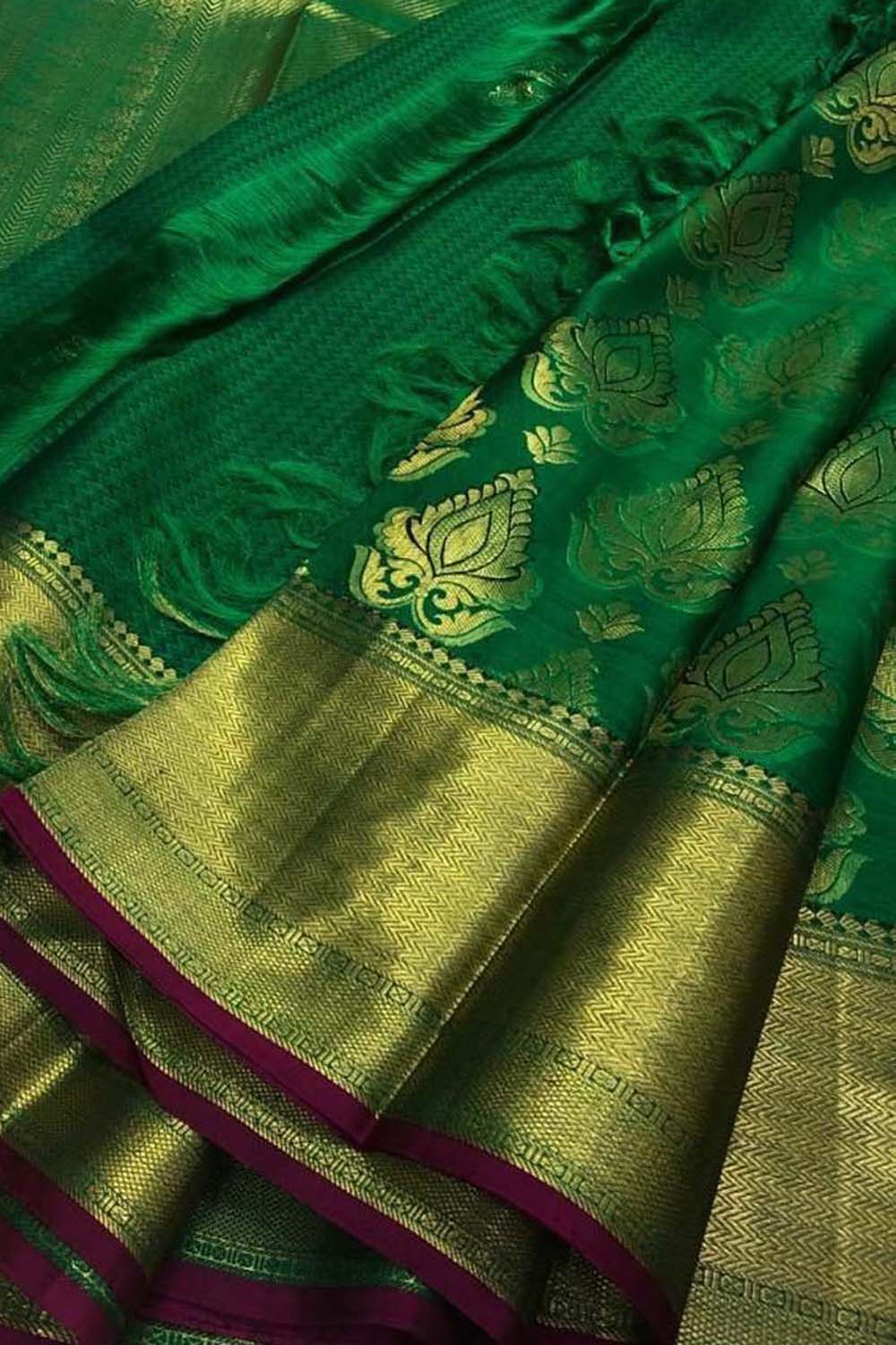 Green Kanjeevaram Handloom Pure Silk Saree - Luxurion World