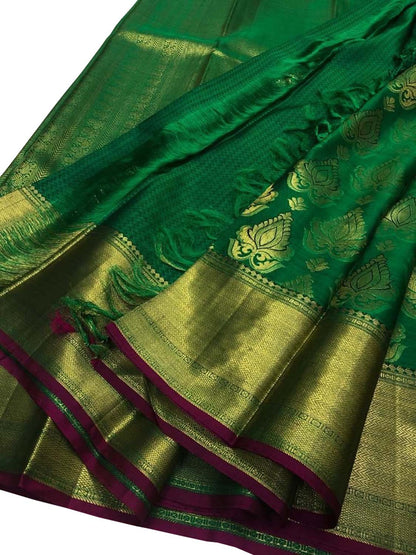 Green Kanjeevaram Handloom Pure Silk Saree - Luxurion World