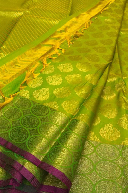 Green Kanjeevaram Handloom Pure Silk Saree - Luxurion World