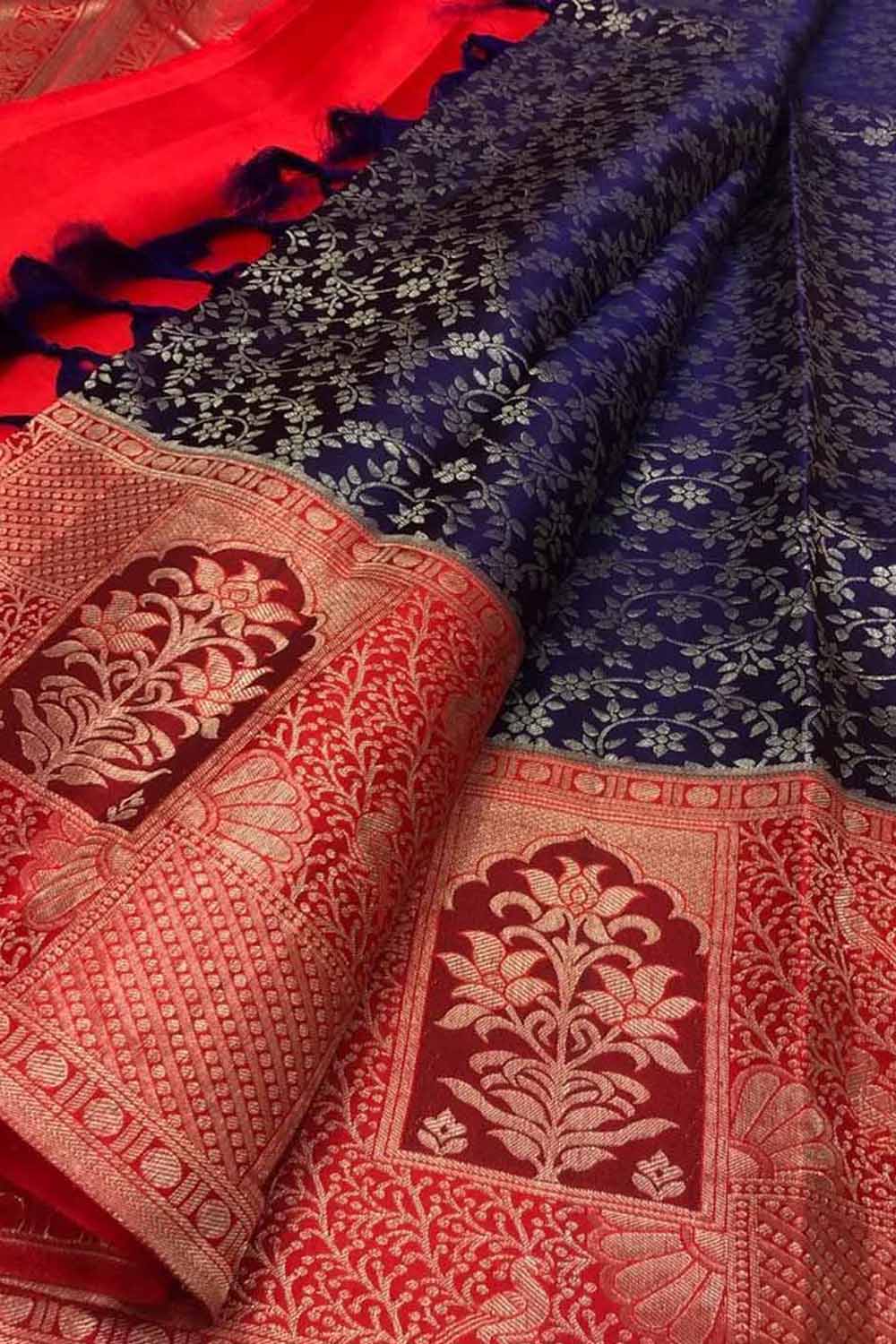 Blue Kanjeevaram Handloom Pure Silk Saree - Luxurion World
