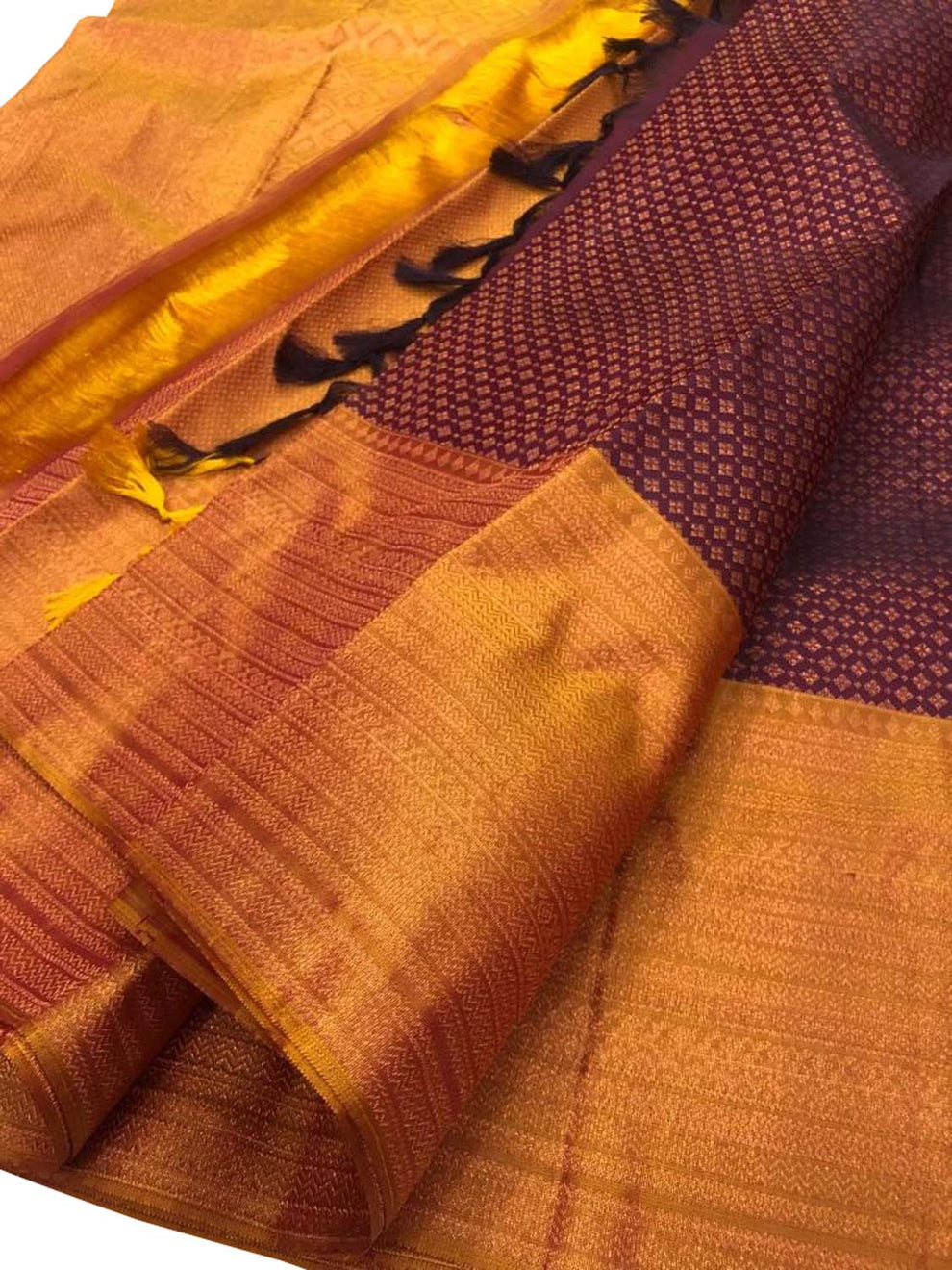 Women Maroon Kanjeevaram Silk Digital Print Saree With Unstitched Blouse