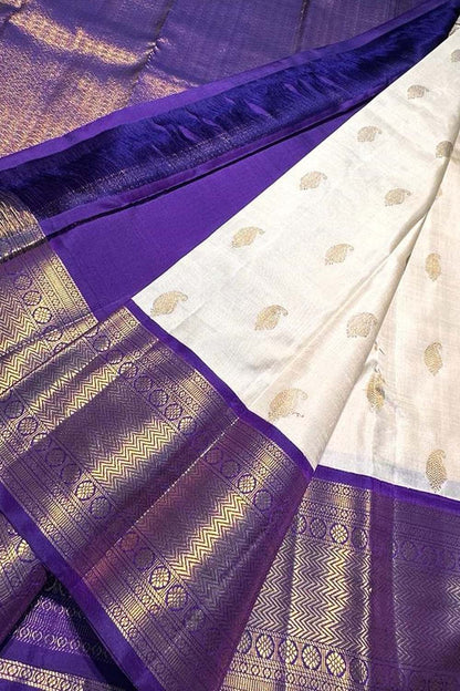 Off White Kanjeevaram Handloom Pure Silk Saree - Luxurion World