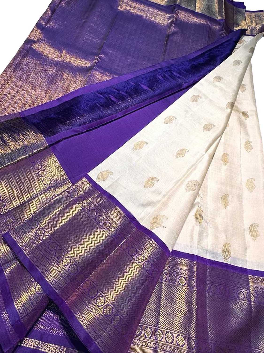 Off White Kanjeevaram Handloom Pure Silk Saree - Luxurion World