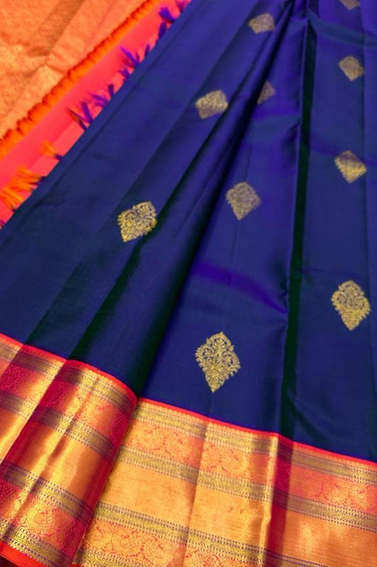 Blue Kanjeevaram Handloom Pure Silk Saree - Luxurion World