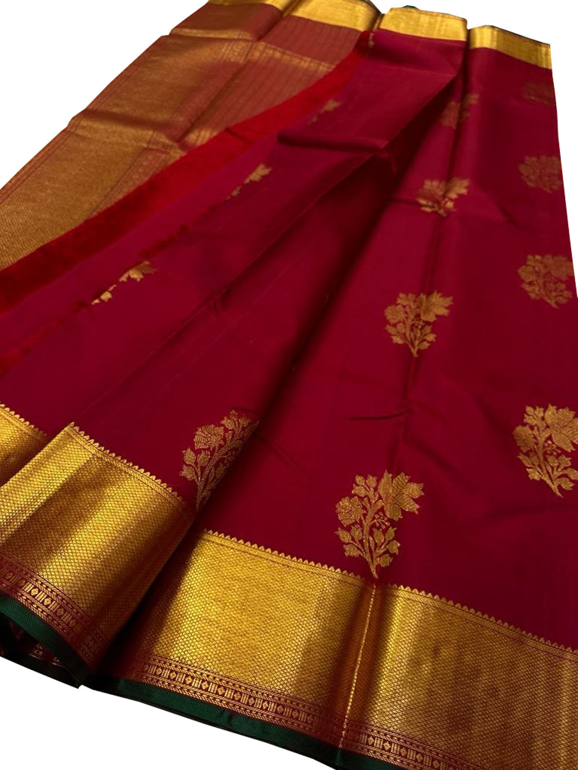 Red Kanjeevaram Handloom Pure Silk Saree - Luxurion World