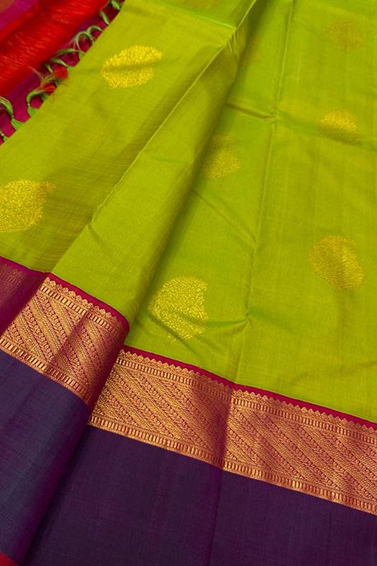 Exquisite Green Kanjeevaram Handloom Pure Silk Saree: Timeless Elegance - Luxurion World