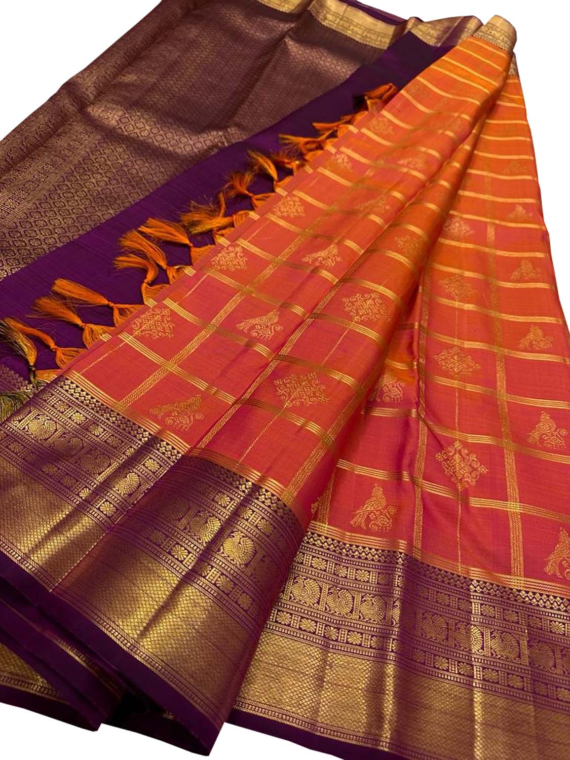 Vibrant Pink & Orange Kanjeevaram Handloom Silk Saree: Pure Elegance - Luxurion World