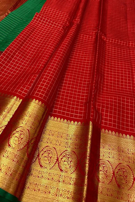 Exquisite Red Kanjeevaram Handloom Pure Silk Saree: Timeless Elegance - Luxurion World