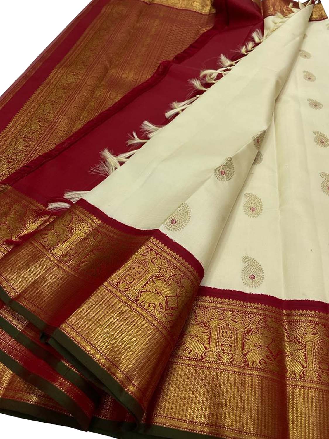 Elegant Off White Kanjeevaram Handloom Pure Silk Saree - Luxurion World
