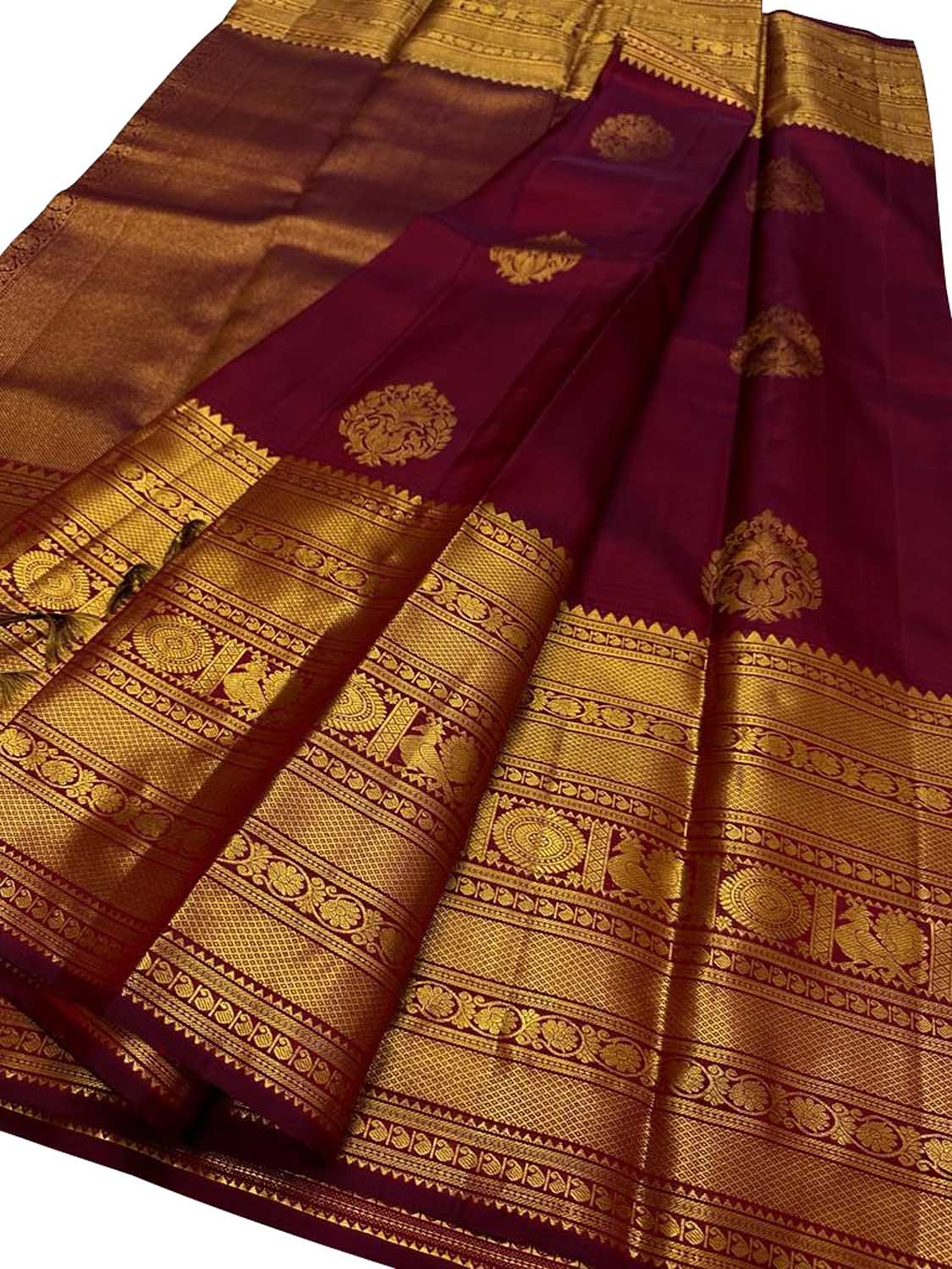 Elegant Maroon Kanjeevaram Handloom Pure Silk Saree - Luxurion World